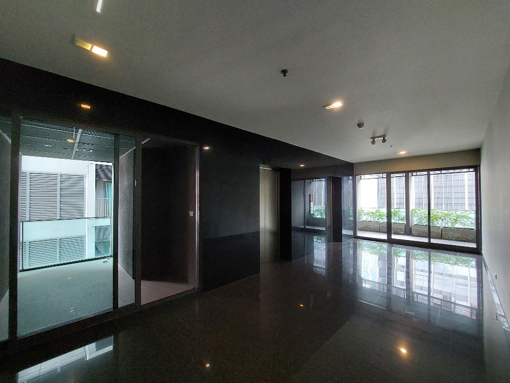 For SaleCondoSukhumvit, Asoke, Thonglor : Condo with city view in Sukhumvit area, 100 meters from BTS.