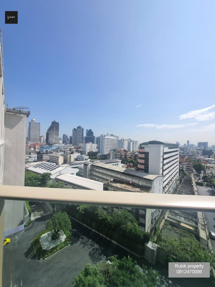 ขายคอนโดสาทร นราธิวาส : 🏢 Luxury Living Awaits: For Sale at Four Seasons Private Residences! (RB248)