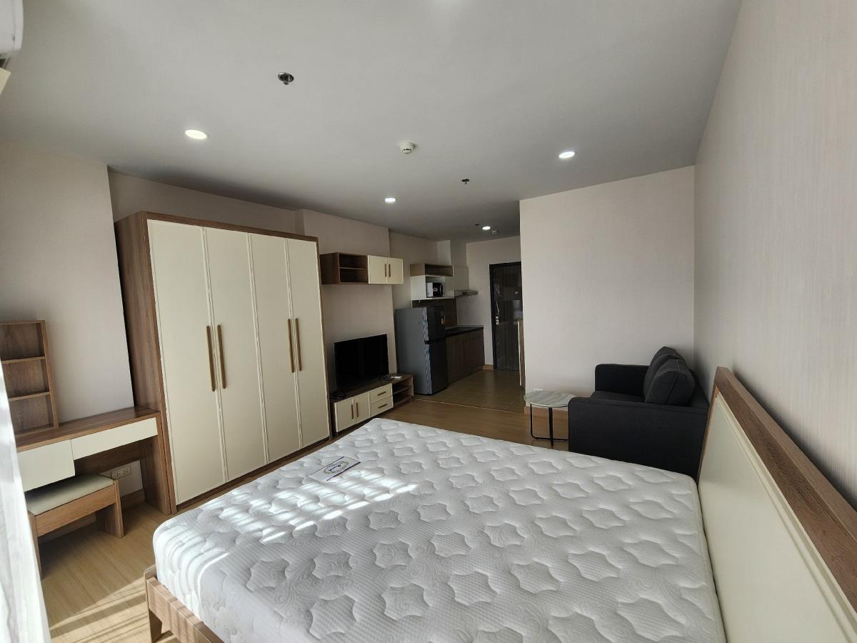 For RentCondoSamut Prakan,Samrong : Condo for rent Supalai Veranda Sukhumvit 117, make an appointment to view the room 👉line : @pfbkk