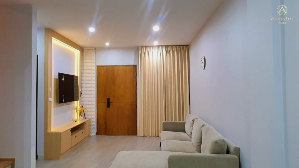 ขายทาวน์โฮมเกษตร นวมินทร์ ลาดปลาเค้า : ขาย/เช่า ทาวน์โฮม 3 ชั้น ลูฟ เกษตร-นวมินทร์  (LUVE Kaset-Nawamin) ลาดปลาเค้า 8 ใกล้ ม.เกษตรศาสตร์ 5 นาที ตกแต่งพร้อมอยู่  สะดวกมาก