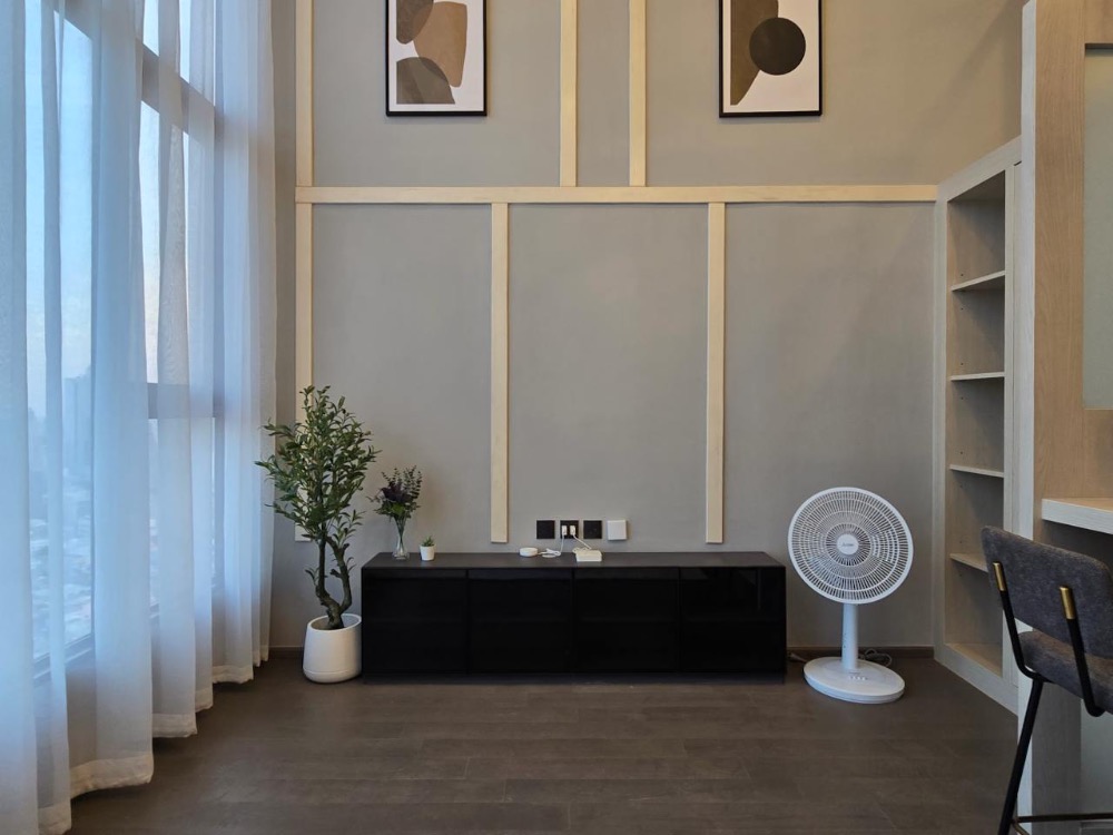 For SaleCondoSiam Paragon ,Chulalongkorn,Samyan : Park Origin Chula Samyan【𝐒𝐄𝐋𝐋 & 𝐑𝐄𝐍𝐓】🔥 Brand new room!! Duplex 2 bedrooms, Chula Samyan view, convenient travel, near MRT 🔥 Contact Line ID: @hacondo