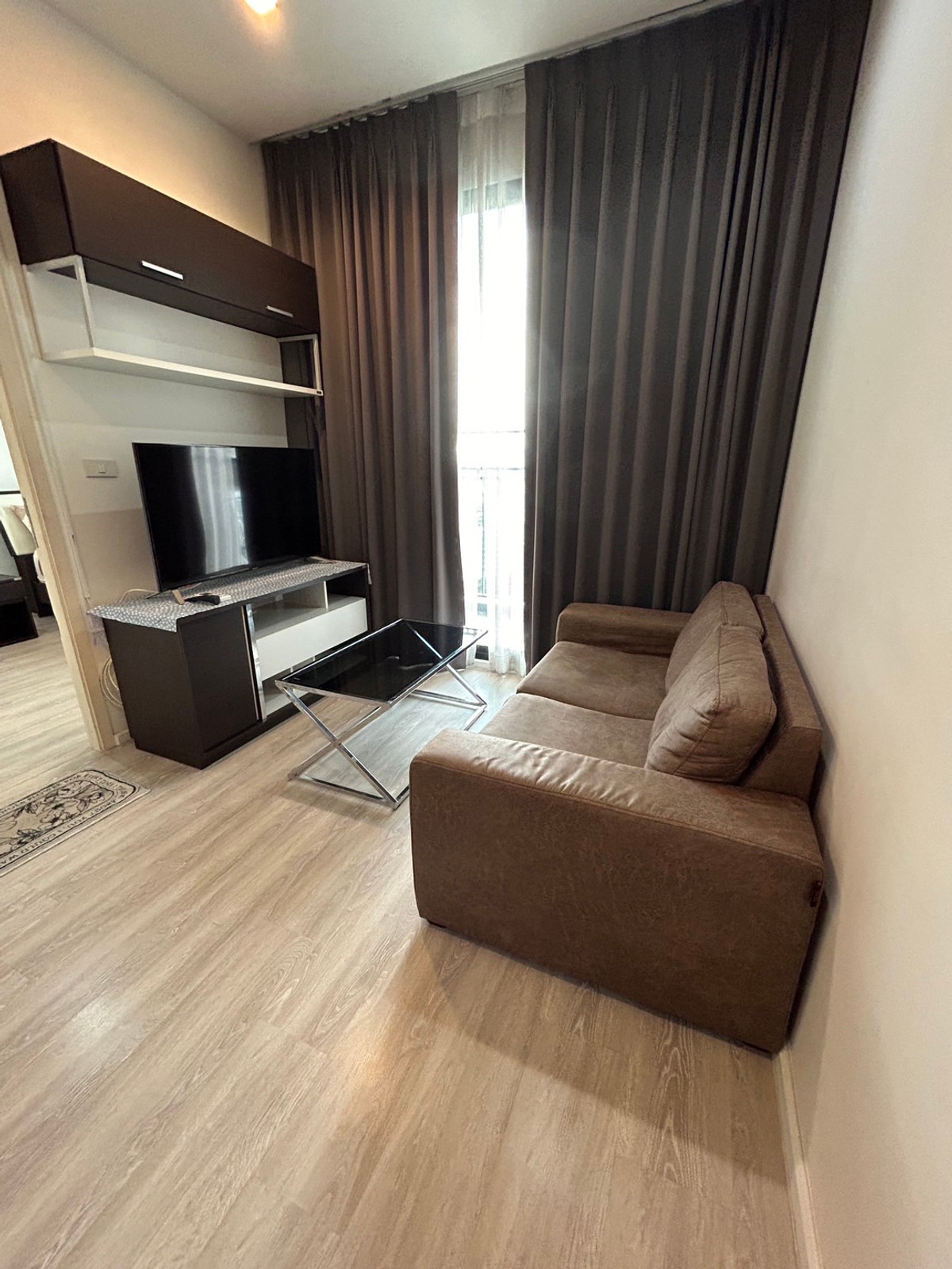 ให้เช่าคอนโดรัชดา ห้วยขวาง : Quinn Condo for rent 15,000 baht 36 sqm. ห้องสวยพร้อมเข้าอยู่ค่ะ