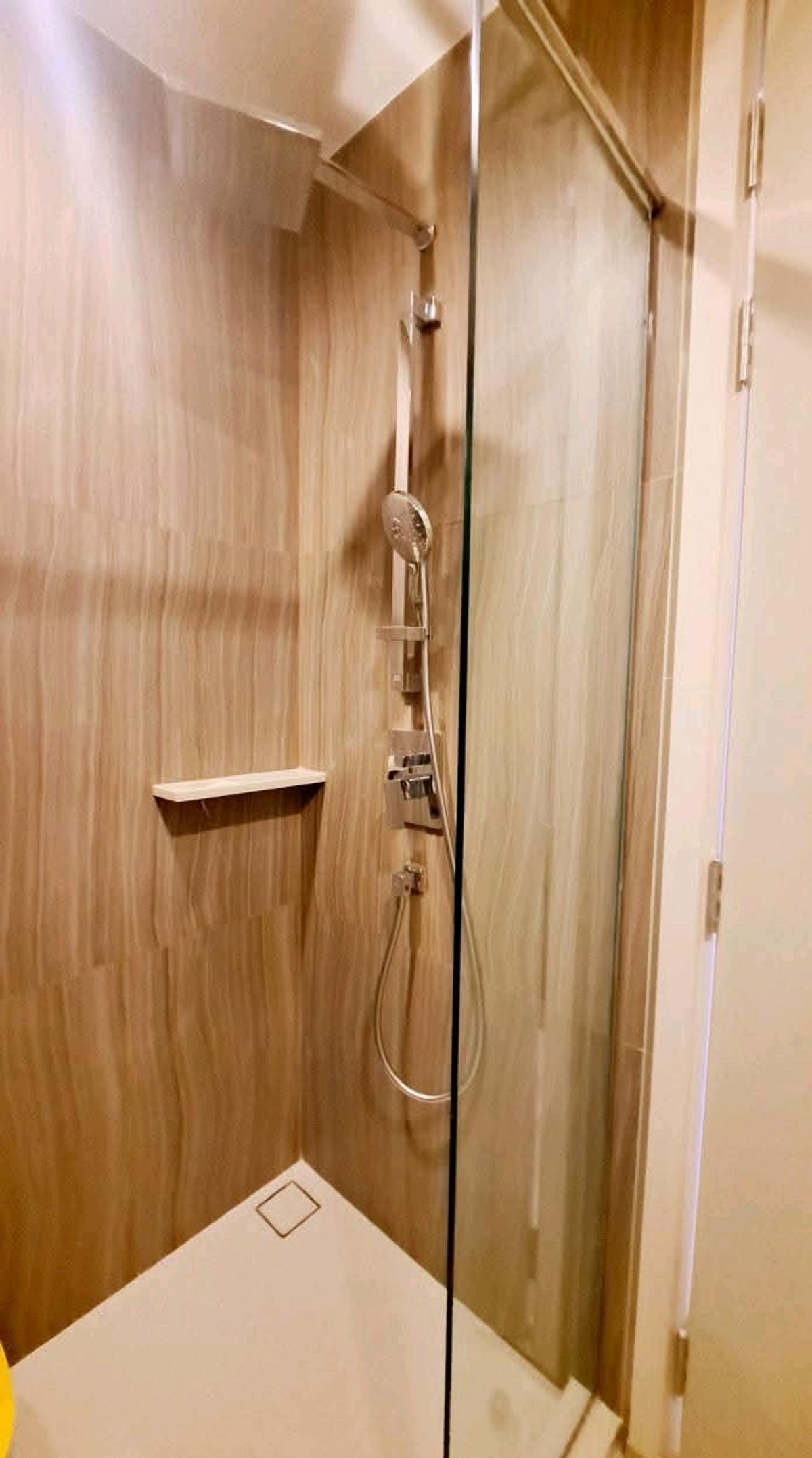 For RentCondoSapankwai,Jatujak : For rent / sale, Condo The Line Phahol - Pradipat, ready to move in, special price