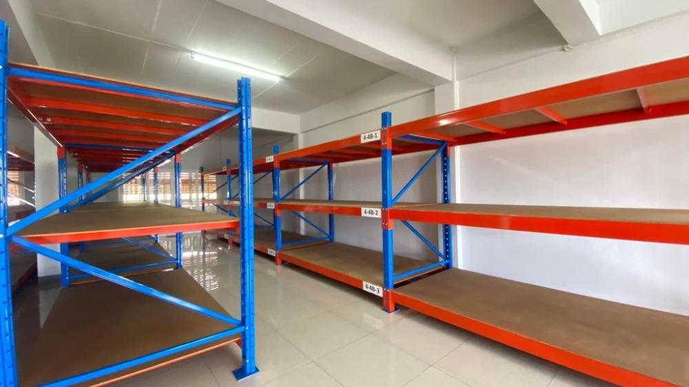 ให้เช่าอาคารพาณิชย์บางนา แบริ่ง ลาซาล : ให้เช่าอาคารพานิช 4 ชั้น 2 คูหาติดกัน ติดถนนใหญ่ บนถนนบางนาตราด ตรงข้ามกับสนามกอล์ฟเลควูด เนื้อที่รวม 51 ตารางวา