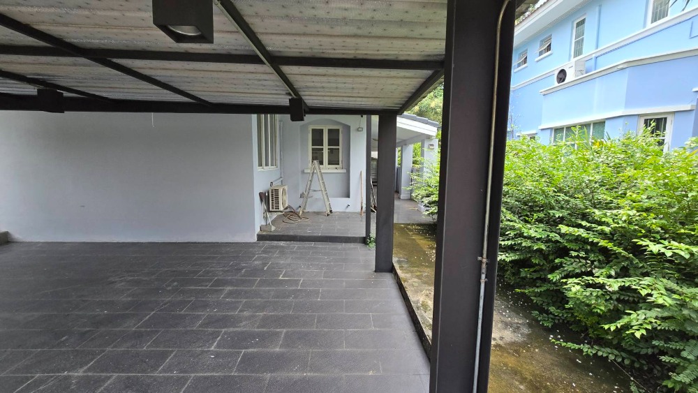 ขายบ้านเกษตรศาสตร์ รัชโยธิน : ขายบ้านเดี่ยว 2 ชั้น หมู่บ้านนันทวัน-วัชรพล  ถนนสุขาภิบาล 5 เขตบางเขน กรุงเทพมหานคร เนื้อที่ 91 ตารางวา พื้นที่ใช้สอย 220 ตารางเมตร 4 ห้องนอน 3 ห้องน้ำ