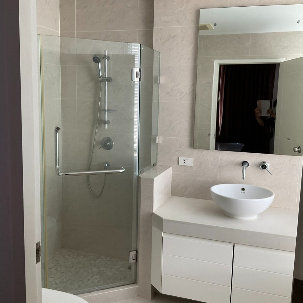 For RentCondoSukhumvit, Asoke, Thonglor : • 𝐑𝐄𝐍𝐓 • 𝐁𝐚𝐚𝐧 𝐒𝐢𝐫𝐢 𝟐𝟒 • 𝟑 𝐁𝐞𝐝 • 𝟏𝟒𝟓 𝐒𝐪𝐦. • 𝟕𝟓𝟎𝟎𝟎 • 𝐅𝐮𝐫𝐧𝐢𝐬𝐡𝐞𝐝  𝐋𝐢𝐧𝐞 𝐈𝐃 : 𝐕𝐚𝐬𝐬𝐢𝐥𝐲