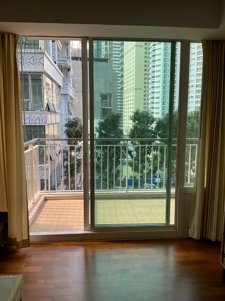 For RentCondoSukhumvit, Asoke, Thonglor : • 𝐑𝐄𝐍𝐓 • 𝐁𝐚𝐚𝐧 𝐒𝐢𝐫𝐢 𝟐𝟒 • 𝟑 𝐁𝐞𝐝 • 𝟏𝟒𝟓 𝐒𝐪𝐦. • 𝟕𝟓𝟎𝟎𝟎 • 𝐅𝐮𝐫𝐧𝐢𝐬𝐡𝐞𝐝  𝐋𝐢𝐧𝐞 𝐈𝐃 : 𝐕𝐚𝐬𝐬𝐢𝐥𝐲