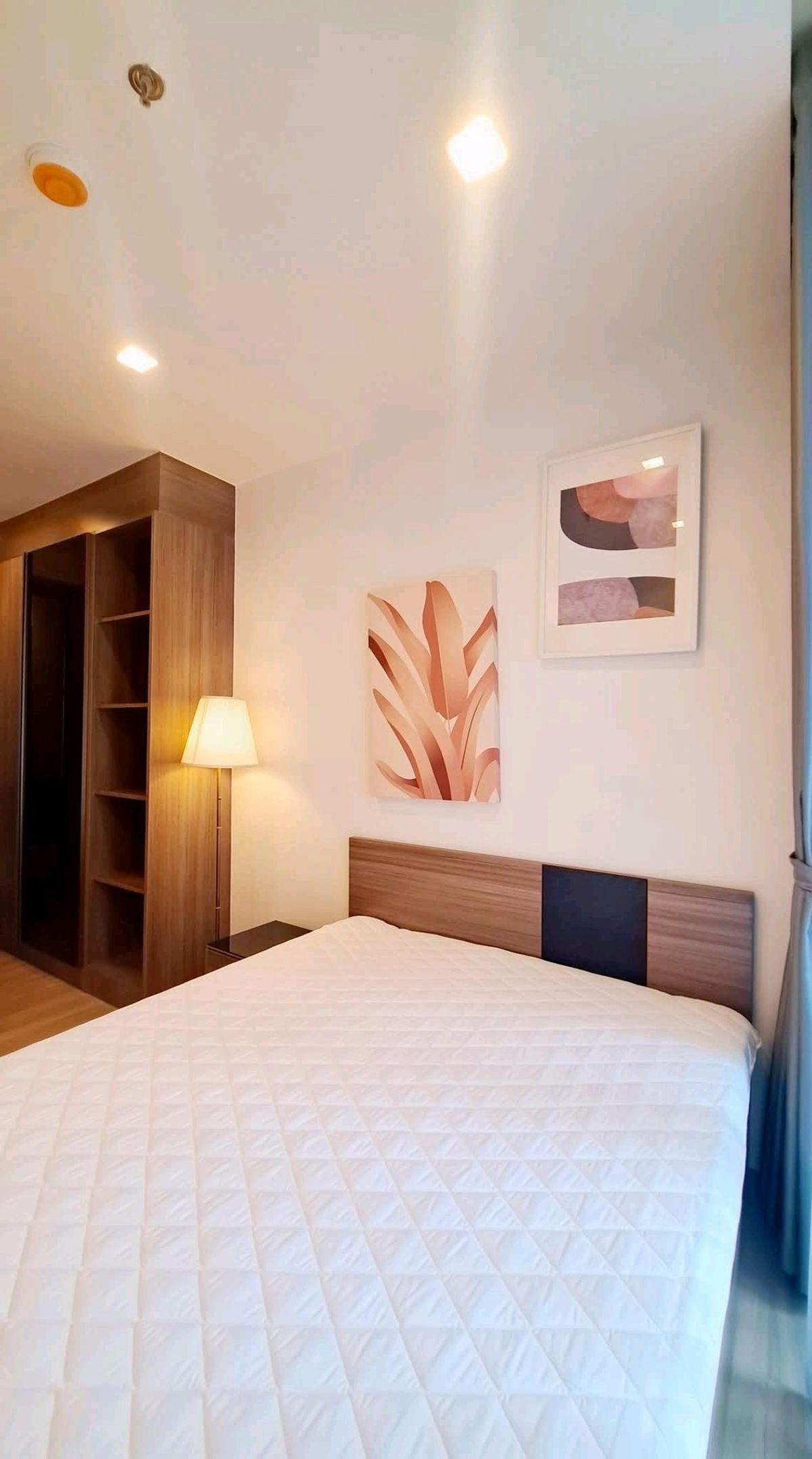 For RentCondoSapankwai,Jatujak : For rent / sale, Condo The Line Phahol - Pradipat, ready to move in, special price