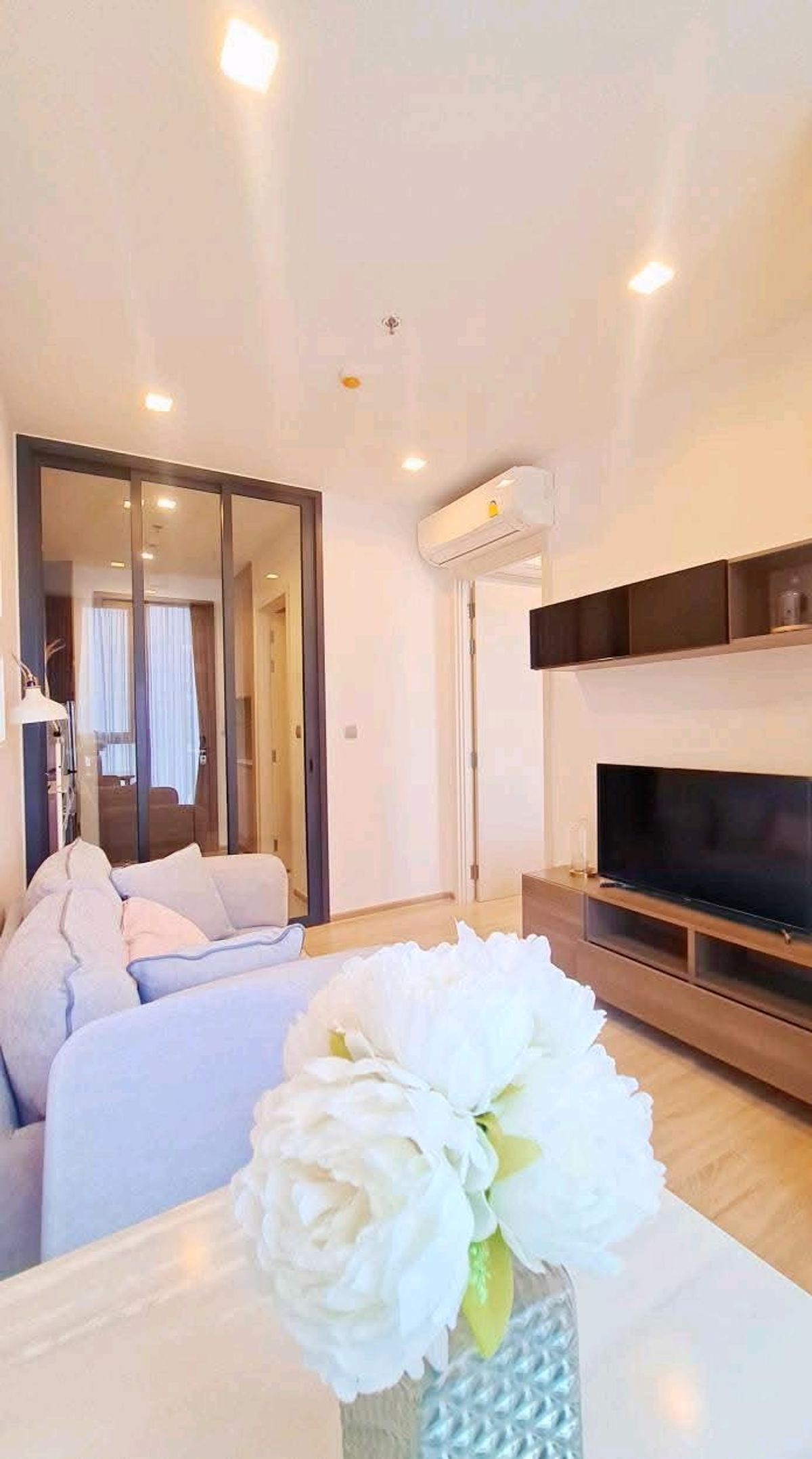 For RentCondoSapankwai,Jatujak : For rent / sale, Condo The Line Phahol - Pradipat, ready to move in, special price