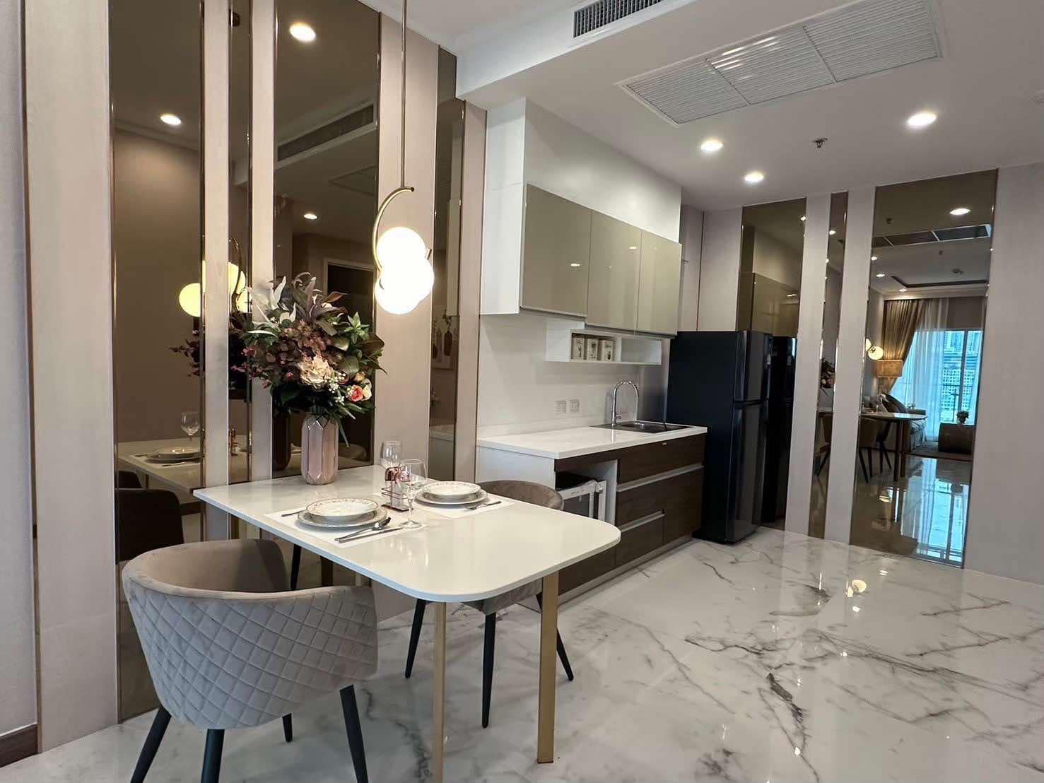 ให้เช่าคอนโดสีลม ศาลาแดง บางรัก : Supalai Elite Surawong, 1 bed, 27000 per month