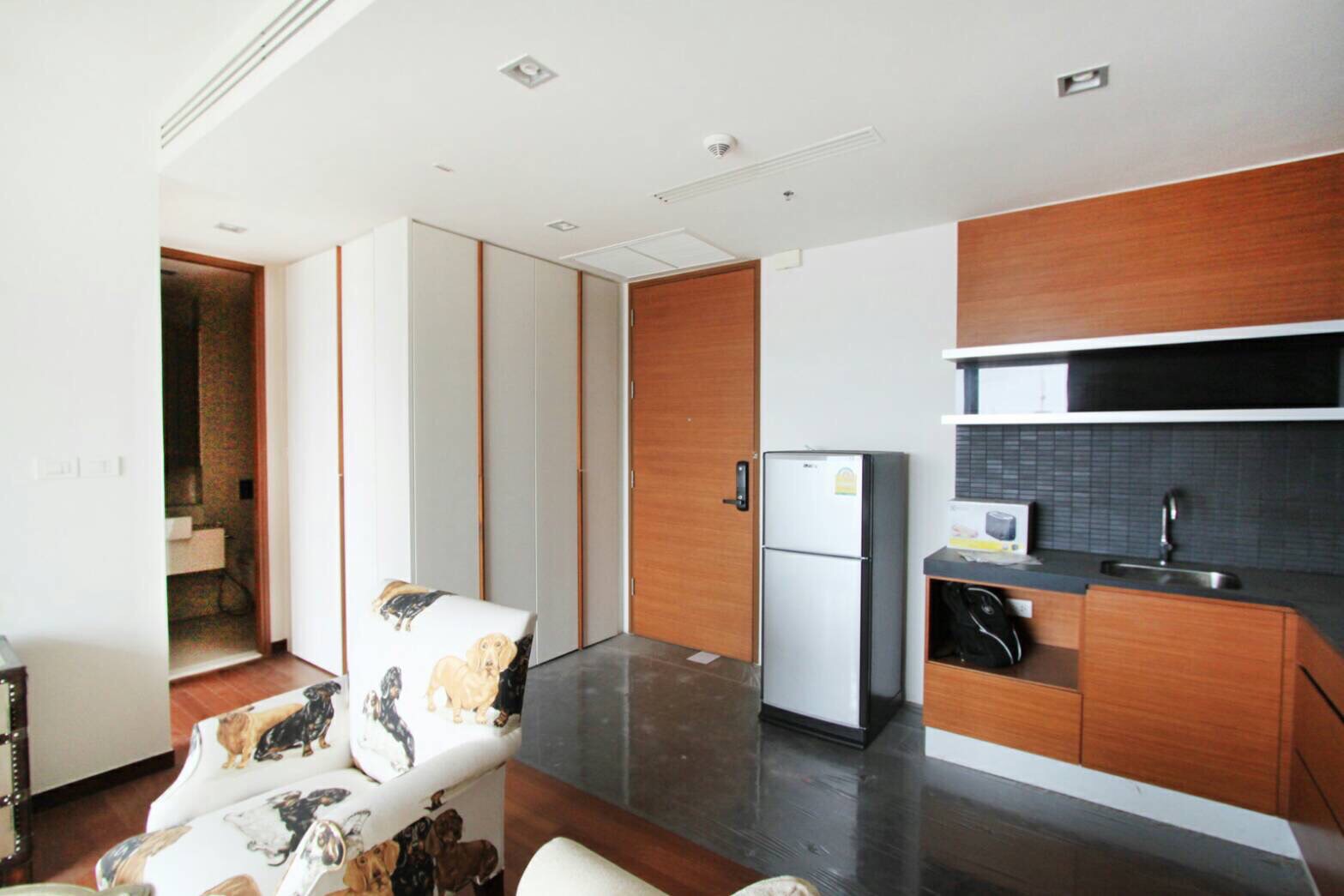 For RentCondoSukhumvit, Asoke, Thonglor : Ashton Morph 38, 2 bed, 55000 per month