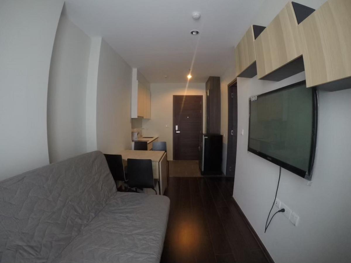 For RentCondoSukhumvit, Asoke, Thonglor : For rent! Condo C Ekamai 1 bedroom near BTS EkamaiComfortable living space of 31.84 sq.m. Special price 18,000 Baht/month!