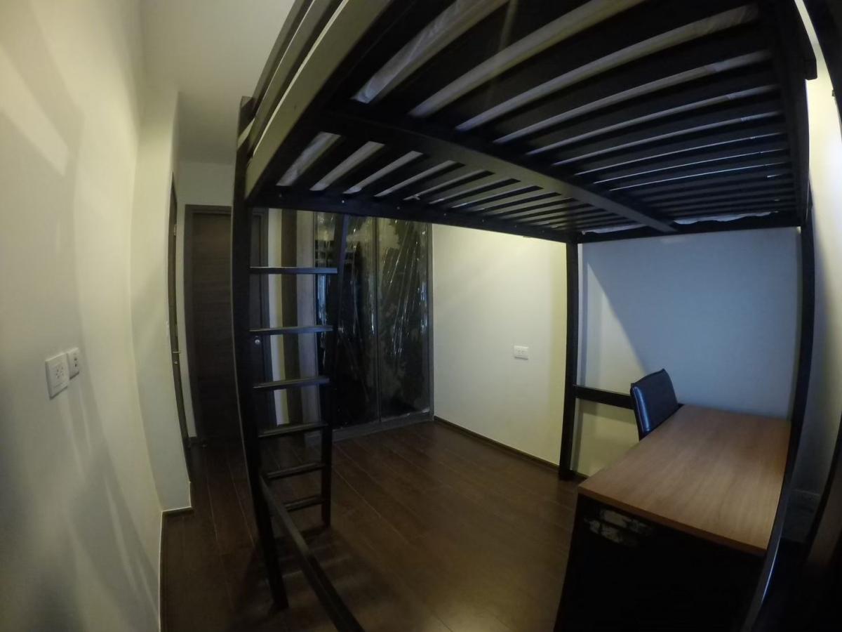 For RentCondoSukhumvit, Asoke, Thonglor : For rent! Condo C Ekamai 1 bedroom near BTS EkamaiComfortable living space of 31.84 sq.m. Special price 18,000 Baht/month!