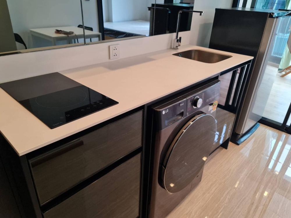 For RentCondoAri,Anusaowaree : Noble Around Ari, new room available for rent, high floor, fully furnished!