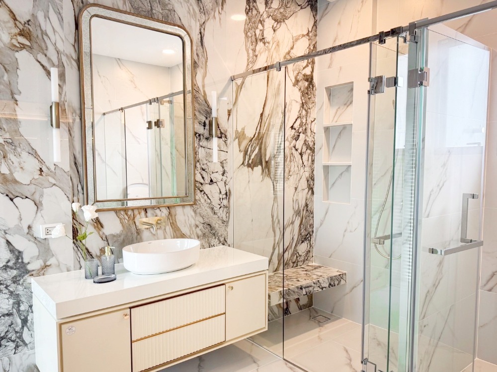 For RentHousePattanakan, Srinakarin : For rent: New single house, Nantawan Rama 9, New Krungthep Kreetha, 123 sqw, private corner unit