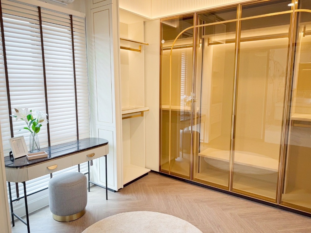 For RentHousePattanakan, Srinakarin : For rent: New single house, Nantawan Rama 9, New Krungthep Kreetha, 123 sqw, private corner unit