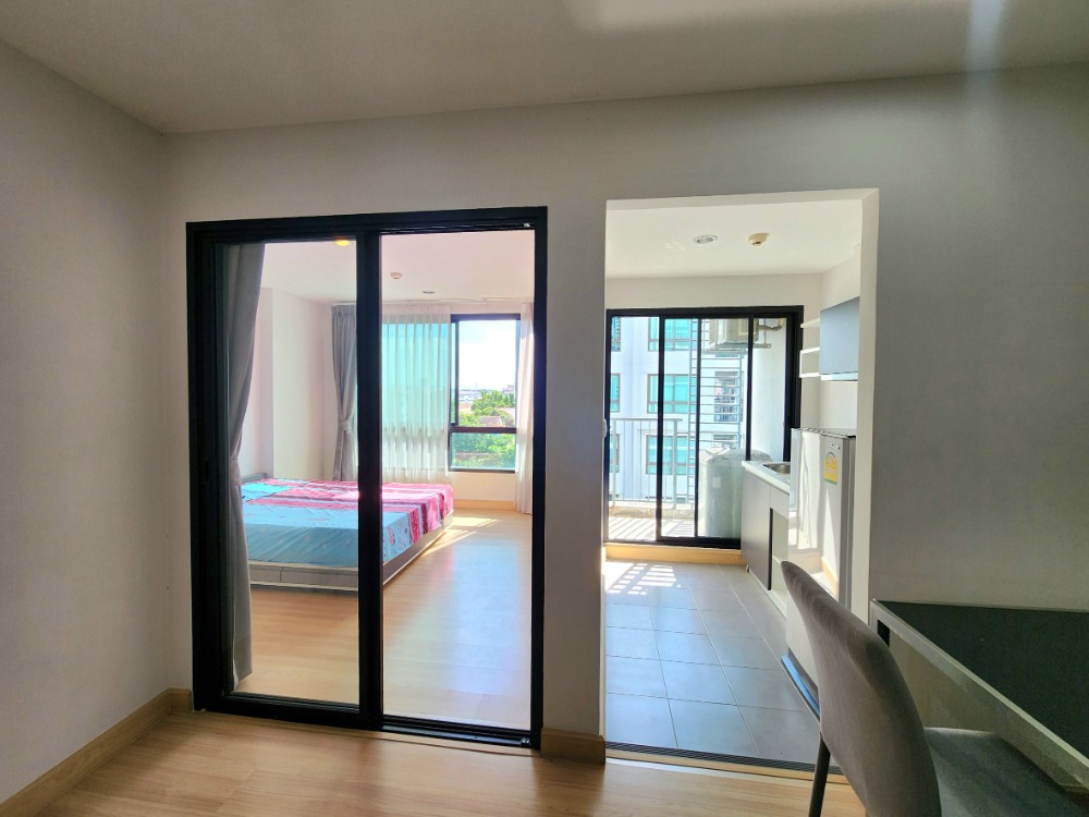 For RentCondoBangna, Bearing, Lasalle : Status as shown in the cover photo**Vacant room, has washing machine, provides items as shown in the photo**For rent The Nich Mono Bangna Phase 2**SN431.37