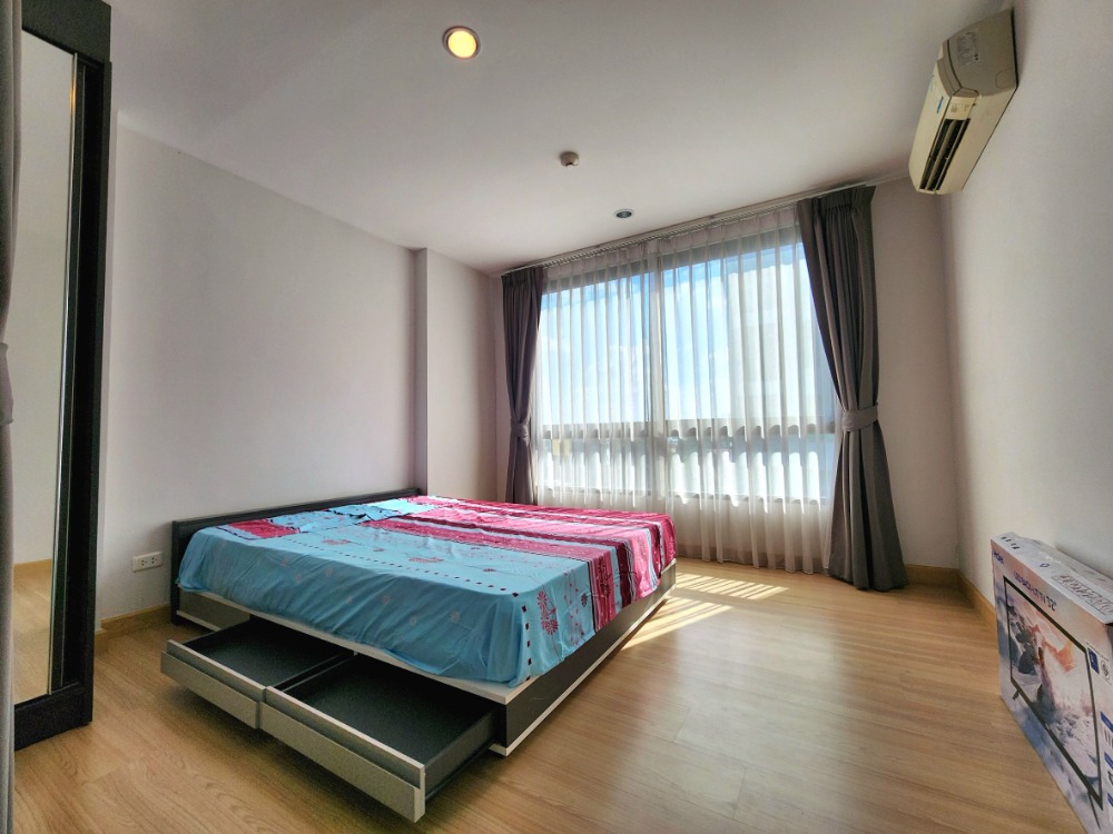 For RentCondoBangna, Bearing, Lasalle : Status as shown in the cover photo**Vacant room, has washing machine, provides items as shown in the photo**For rent The Nich Mono Bangna Phase 2**SN431.37