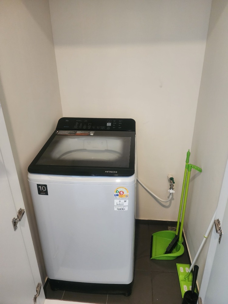 For RentCondoNonthaburi, Bang Yai, Bangbuathong : The condition is as shown. North direction**New, first hand!! The room is available. Beautiful and luxurious. The picture is from the real room** For rent, Plum Condo Central Station Phase 1, beautiful view, not long to wait for the lift. SN490.73