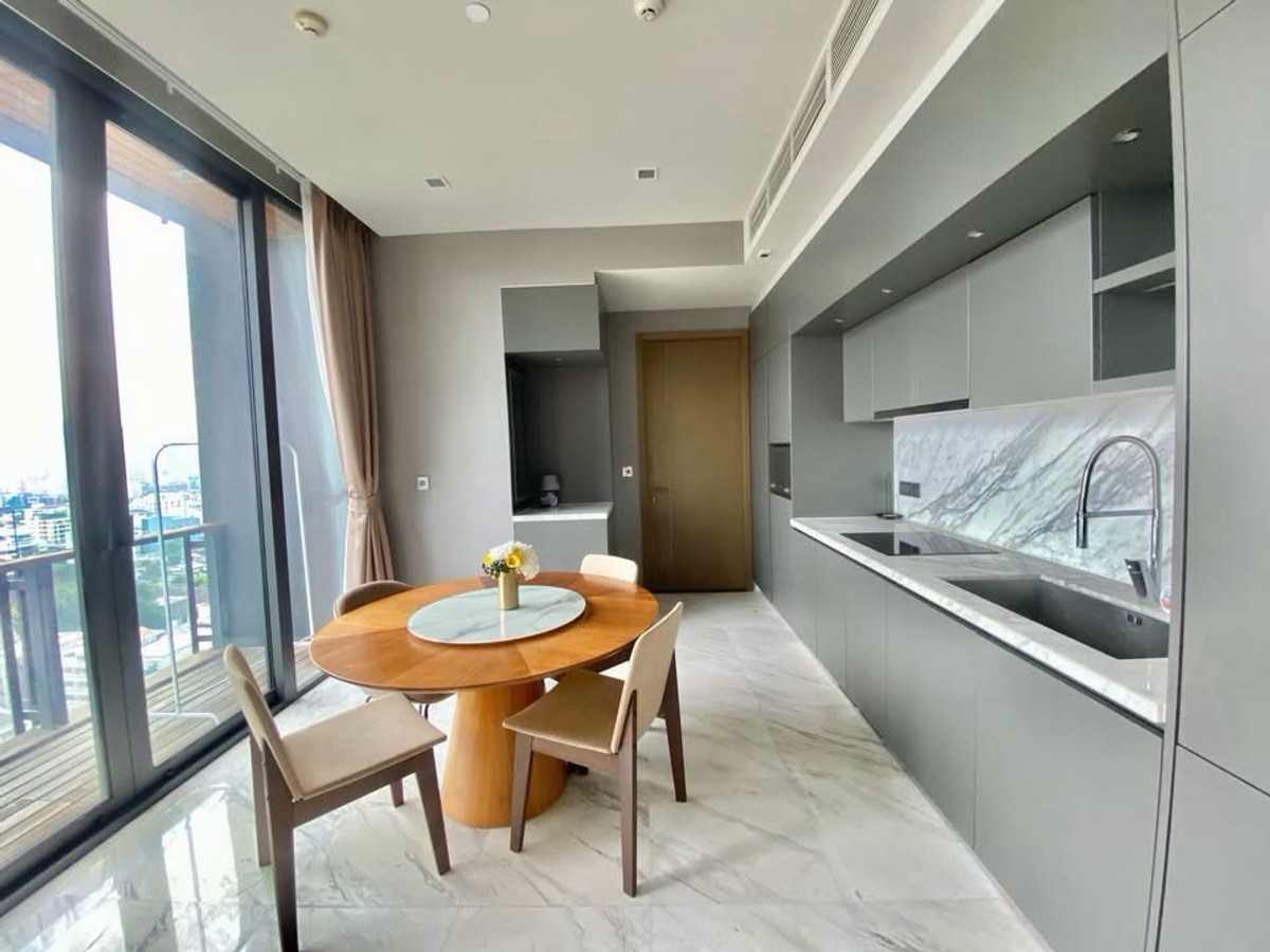 ขายคอนโดสุขุมวิท อโศก ทองหล่อ : คอนโดหรูทองหล่อ ใกล้ BTS มีลิฟต์ส่วนตัว เลี้ยงสัตว์ได้ วิวโล่ง เหมาะลงทุน ผลตอบแทนดี