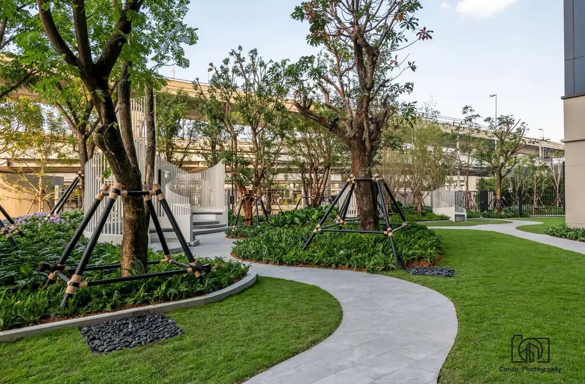 For SaleCondoRattanathibet, Sanambinna : Aspire Rattanathibet 1, swimming pool view, beautifully decorated room, complete furniture + electrical appliances, ready to move in, selling for 1.65 million baht, aspire rattanatibet