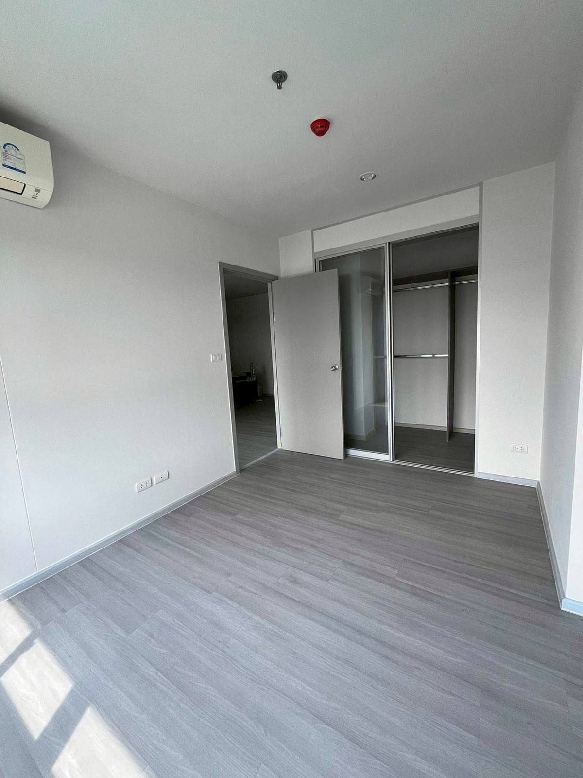 ขายคอนโดปิ่นเกล้า จรัญสนิทวงศ์ : 🔥ขาย เดอะ พาร์คแลนด์ จรัญฯ ปิ่นเกล้า 🔥Mrt บางยี่ขัน🔥