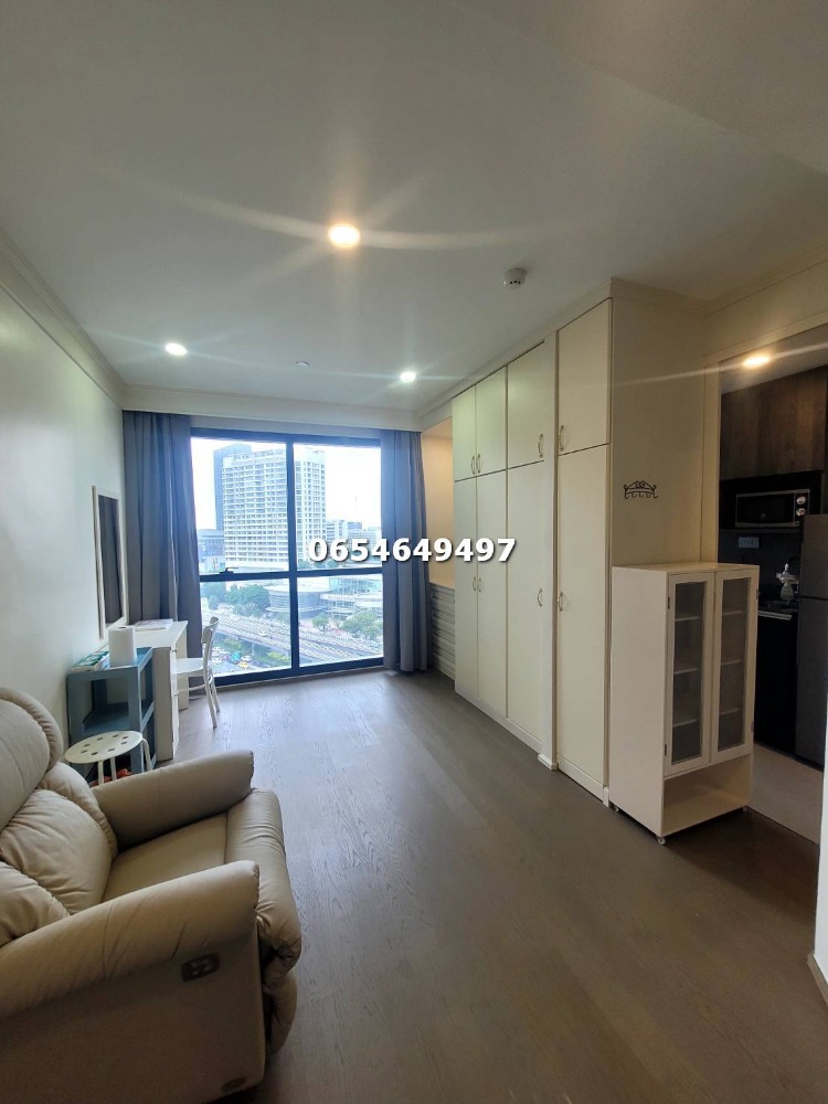 ขายคอนโดสยาม จุฬา สามย่าน : ด่วน ขาย Ashton chula silom ห้อง Studio ขนาด 24.5 ตร.ม. สนใจติดต่อ 065-464-9497