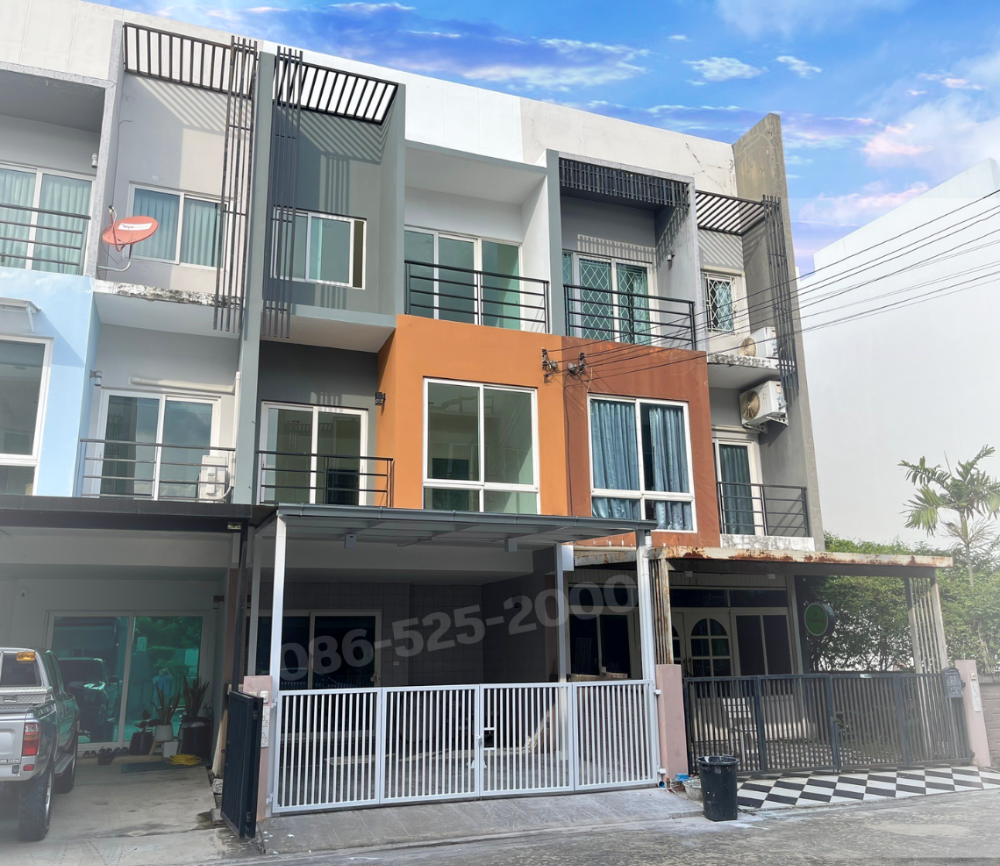 For SaleTownhomeNawamin, Ramindra : For sale: 3-storey townhouse, Greenwich Village, Ram Intra 21 wa, newly renovated, ready to move in, convenient transportation, Ring Road, Ram Intra-Achanong Expressway
