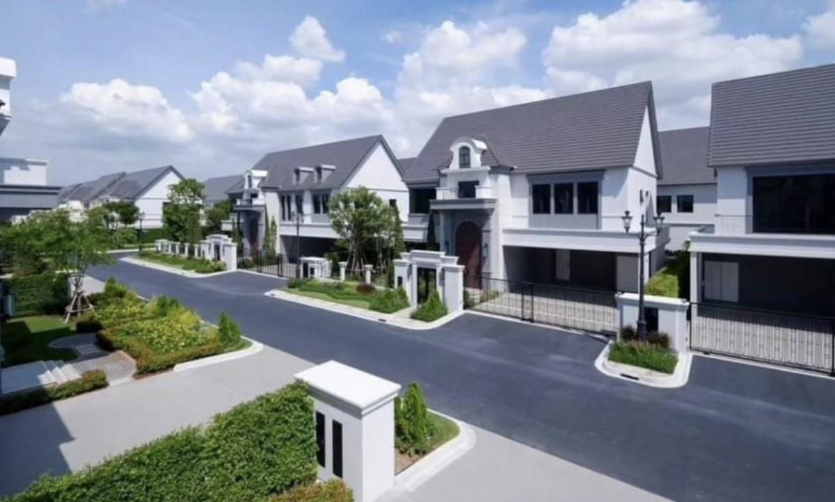 For SaleHouseKasetsart, Ratchayothin : 📍Narasiri Phahol-Watcharapol 4 bed 5 bath only 38,900,000 M Contact 086-795-9997(Jim)