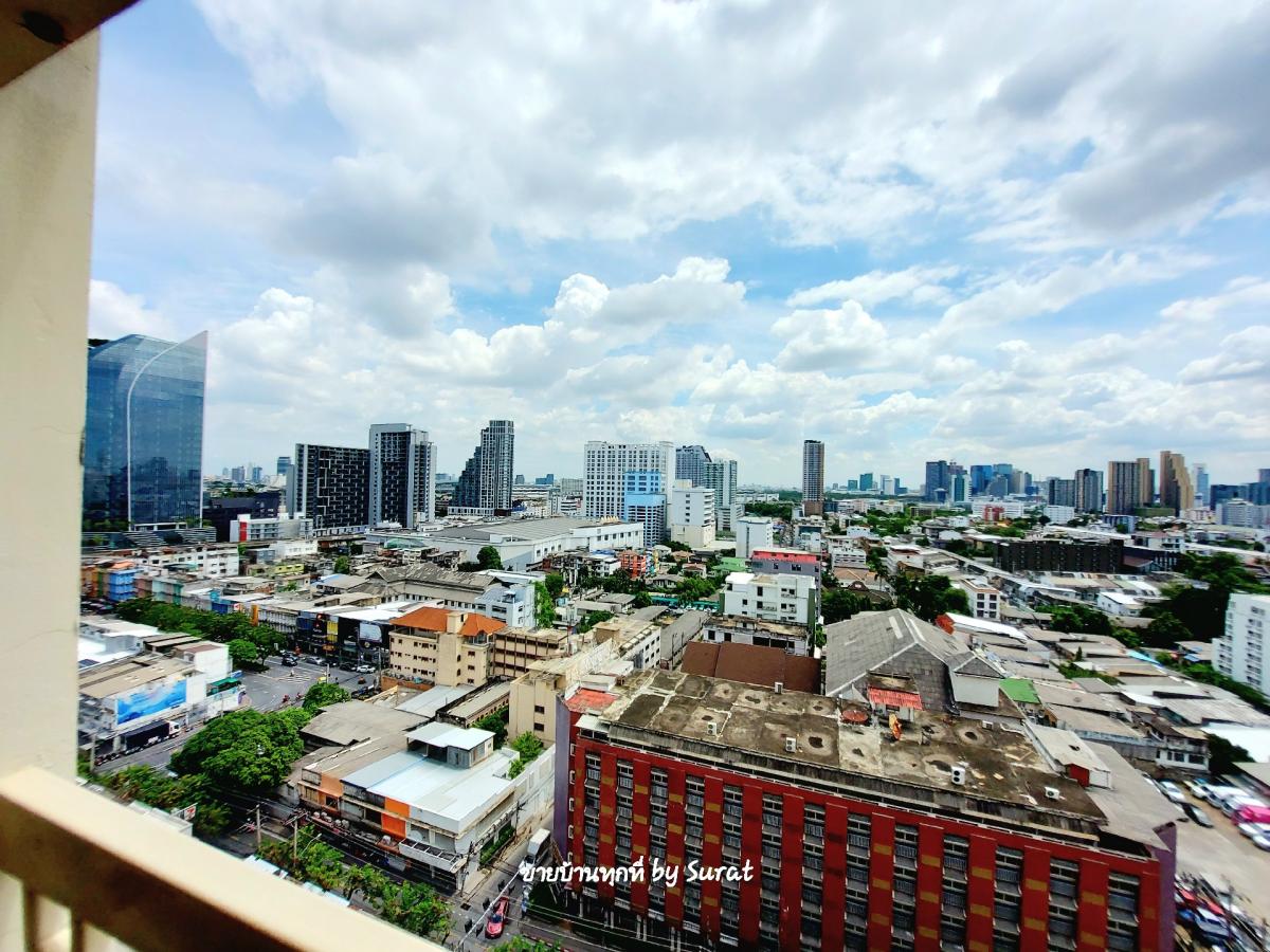 For SaleCondoSapankwai,Jatujak : Condo for sale, Lumpini Ville Phahonyothin-Sutthisan, fully furnished, ready to move in, 30.26 sq m, high view, no blockage, near Government Savings Bank Headquarters and Saphan Khwai BTS