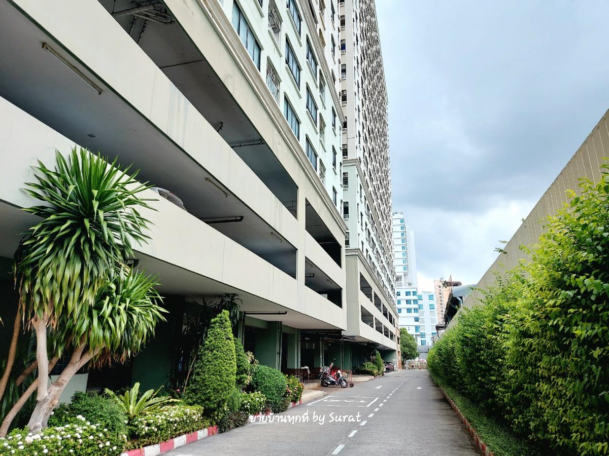 For SaleCondoSapankwai,Jatujak : Condo for sale, Lumpini Ville Phahonyothin-Sutthisan, fully furnished, ready to move in, 30.26 sq m, high view, no blockage, near Government Savings Bank Headquarters and Saphan Khwai BTS