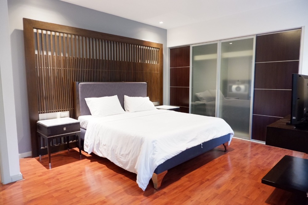 ให้เช่าคอนโดสุขุมวิท อโศก ทองหล่อ : 🔥ให้เช่าด่วนสุด🔥ปาร์ค ทองหล่อ ทาวเวอร์ 3 ห้องนอน + 3 ห้องน้ำ เฟอร์นิเจอร์ครบ พร้อมเข้าอยู่ทันที