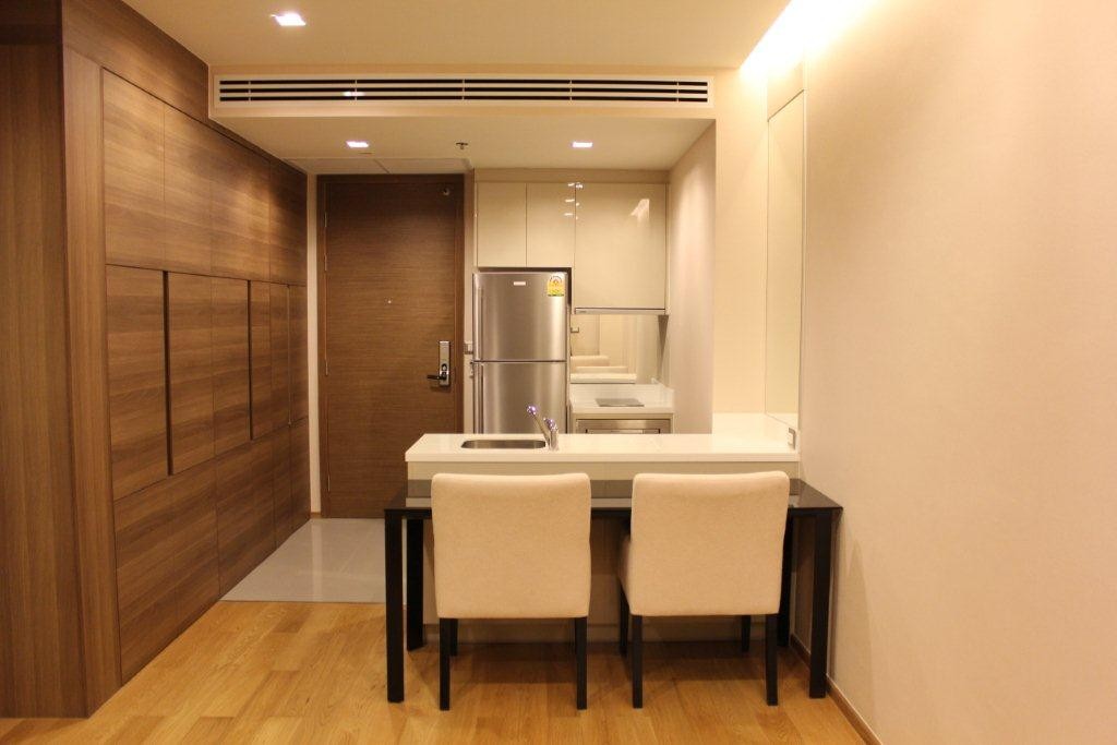 ให้เช่าคอนโดสาทร นราธิวาส : The Address Sathorn 12, 1 bed, 33000 per month