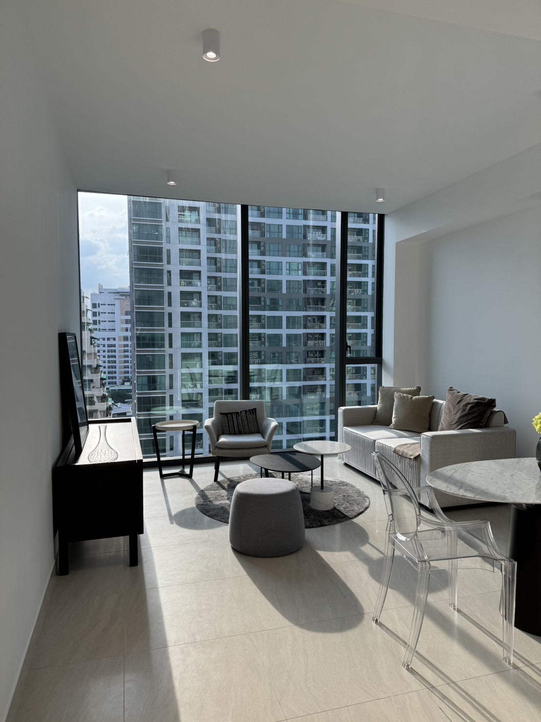 ให้เช่าคอนโดสาทร นราธิวาส : Tait 12, 1 bed, 55000 per month