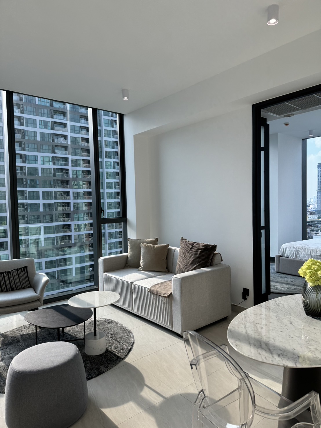 ให้เช่าคอนโดสาทร นราธิวาส : Tait 12, 1 bed, 55000 per month