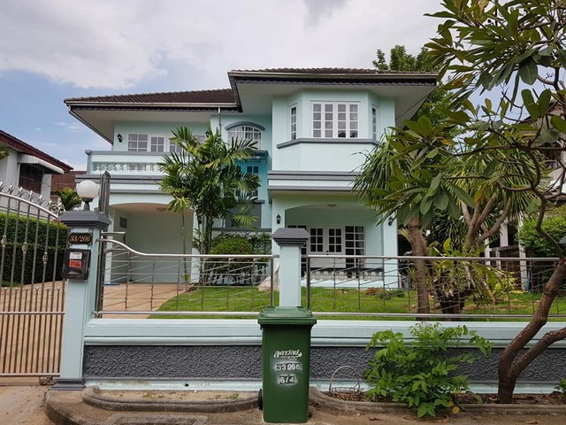 For RentHouseSamut Prakan,Samrong : HR1926 Single house for rent, Ladawan Project, Srinakarin, Sri Dan 14, near Sri Bearing BTS Station