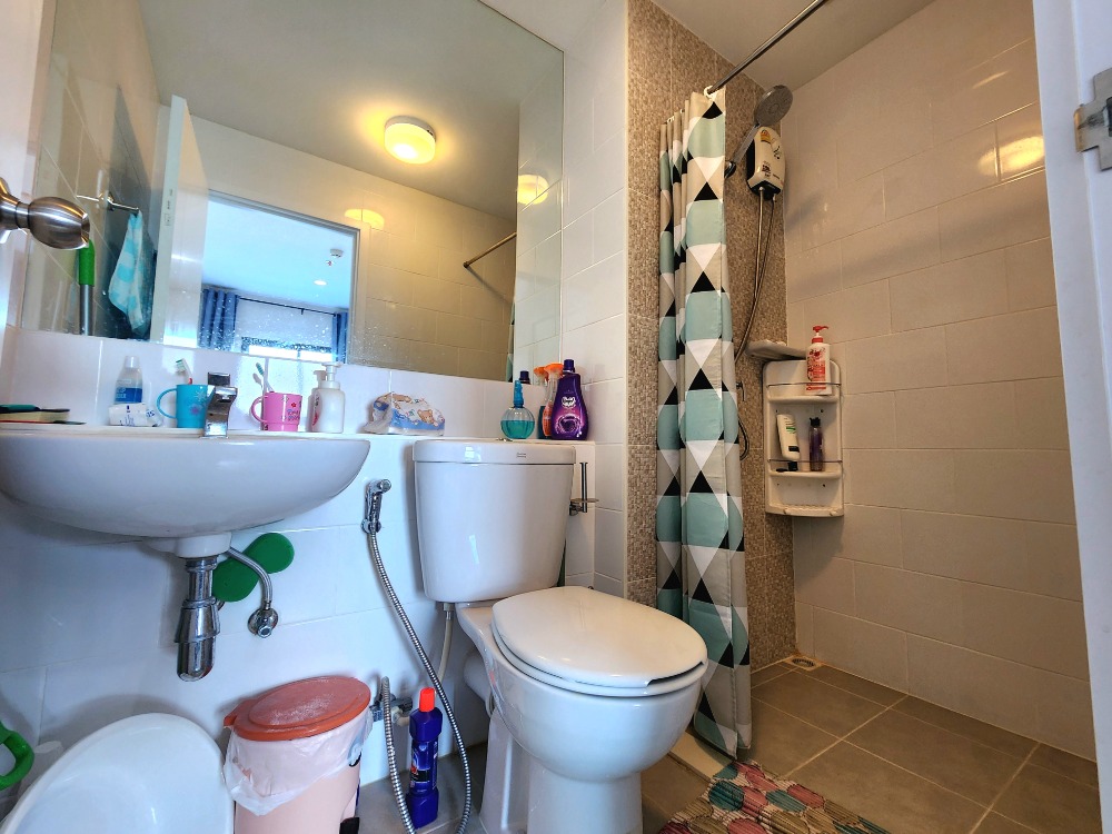 ขายคอนโดนนทบุรี บางใหญ่ บางบัวทอง : ขาย/For Sale **ห้องว่างครับผม สถานะตามปกเลย มีเครื่องซักผ้าและตาข่ายกันนก แอร์ 2**พลัมคอนโด เซ็นทรัล เฟส 1 ชั้น 12 ขนาด 25 ตรม. ให้ของตามภาพทั้งหมด