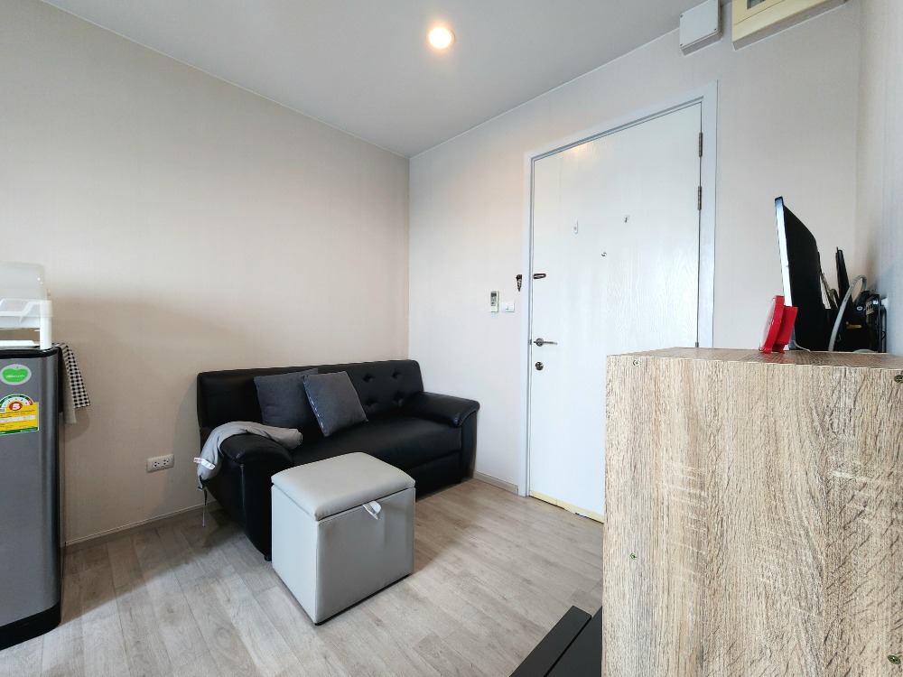 ขายคอนโดนนทบุรี บางใหญ่ บางบัวทอง : ขาย/For Sale **ห้องว่างครับผม สถานะตามปกเลย มีเครื่องซักผ้าและตาข่ายกันนก แอร์ 2**พลัมคอนโด เซ็นทรัล เฟส 1 ชั้น 12 ขนาด 25 ตรม. ให้ของตามภาพทั้งหมด