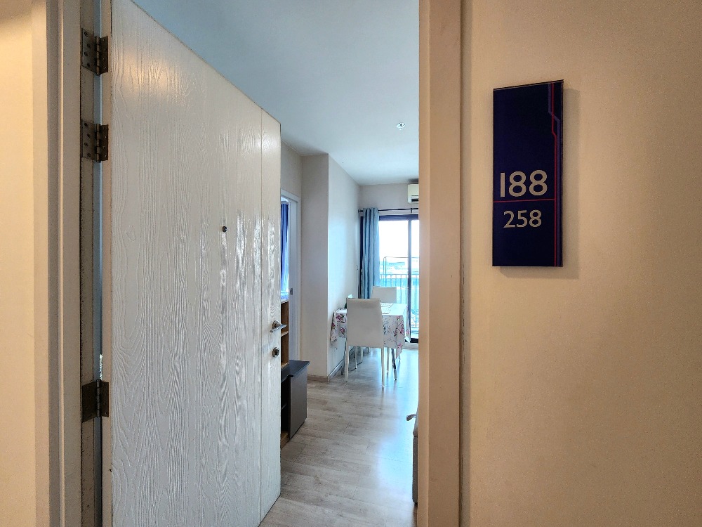 ขายคอนโดนนทบุรี บางใหญ่ บางบัวทอง : ขาย/For Sale **ห้องว่างครับผม สถานะตามปกเลย มีเครื่องซักผ้าและตาข่ายกันนก แอร์ 2**พลัมคอนโด เซ็นทรัล เฟส 1 ชั้น 12 ขนาด 25 ตรม. ให้ของตามภาพทั้งหมด