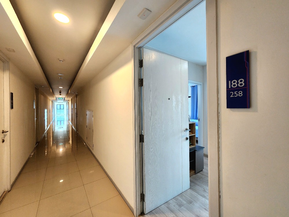 ขายคอนโดนนทบุรี บางใหญ่ บางบัวทอง : ขาย/For Sale **ห้องว่างครับผม สถานะตามปกเลย มีเครื่องซักผ้าและตาข่ายกันนก แอร์ 2**พลัมคอนโด เซ็นทรัล เฟส 1 ชั้น 12 ขนาด 25 ตรม. ให้ของตามภาพทั้งหมด