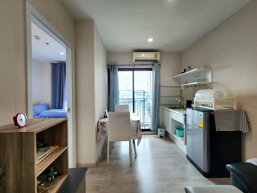 ขายคอนโดนนทบุรี บางใหญ่ บางบัวทอง : ขาย/For Sale **ห้องว่างครับผม สถานะตามปกเลย มีเครื่องซักผ้าและตาข่ายกันนก แอร์ 2**พลัมคอนโด เซ็นทรัล เฟส 1 ชั้น 12 ขนาด 25 ตรม. ให้ของตามภาพทั้งหมด