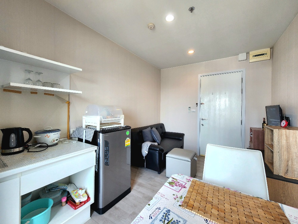 ขายคอนโดนนทบุรี บางใหญ่ บางบัวทอง : ขาย/For Sale **ห้องว่างครับผม สถานะตามปกเลย มีเครื่องซักผ้าและตาข่ายกันนก แอร์ 2**พลัมคอนโด เซ็นทรัล เฟส 1 ชั้น 12 ขนาด 25 ตรม. ให้ของตามภาพทั้งหมด