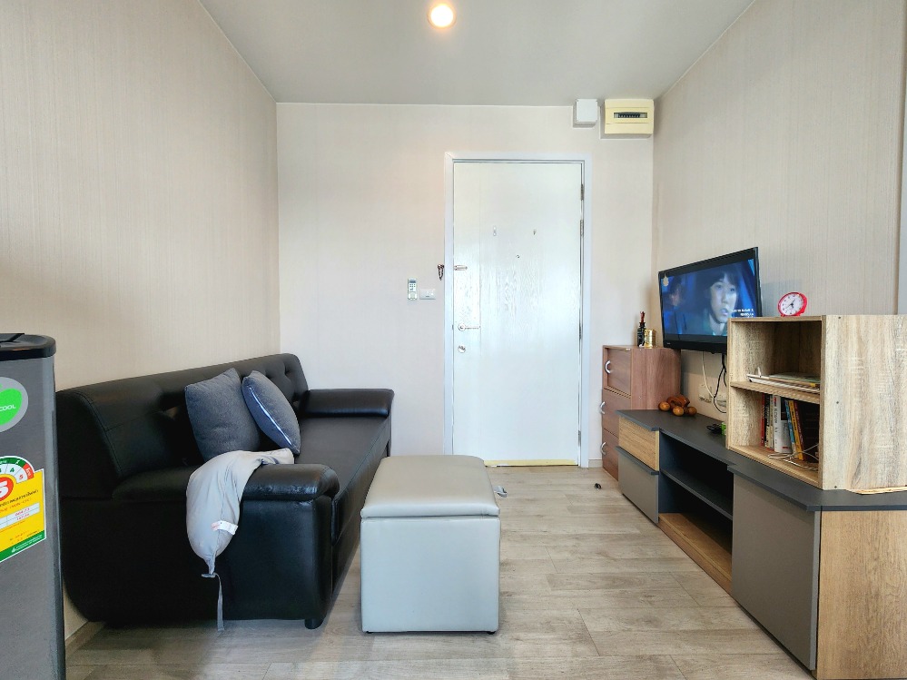 ขายคอนโดนนทบุรี บางใหญ่ บางบัวทอง : ขาย/For Sale **ห้องว่างครับผม สถานะตามปกเลย มีเครื่องซักผ้าและตาข่ายกันนก แอร์ 2**พลัมคอนโด เซ็นทรัล เฟส 1 ชั้น 12 ขนาด 25 ตรม. ให้ของตามภาพทั้งหมด