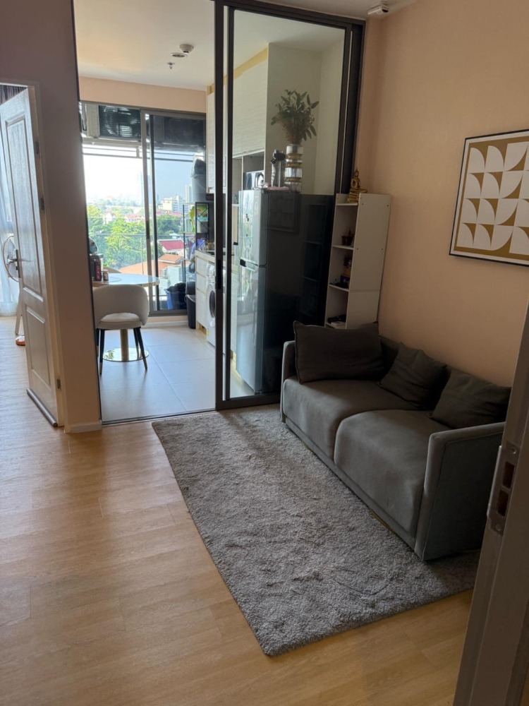 For SaleCondoRattanathibet, Sanambinna : Condo for sale, The Qve Tiwanon, near MRT Purple Line Tiwanon, near Pink and Blue Lines, convenient for all travel, near expressways