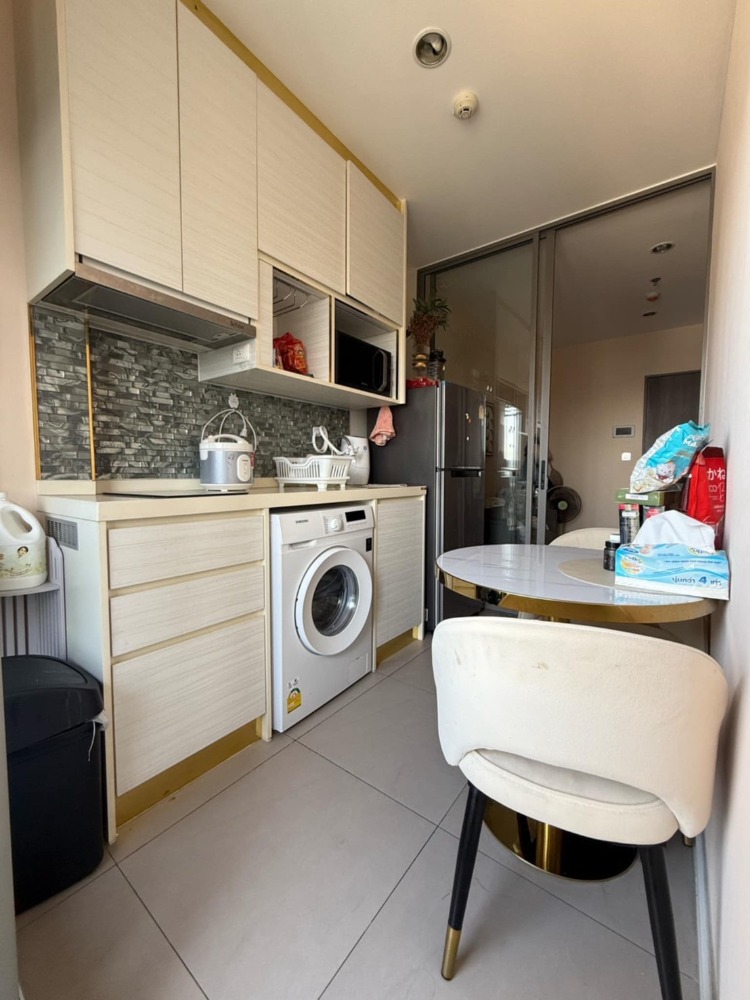 For SaleCondoRattanathibet, Sanambinna : Condo for sale, The Qve Tiwanon, near MRT Purple Line Tiwanon, near Pink and Blue Lines, convenient for all travel, near expressways