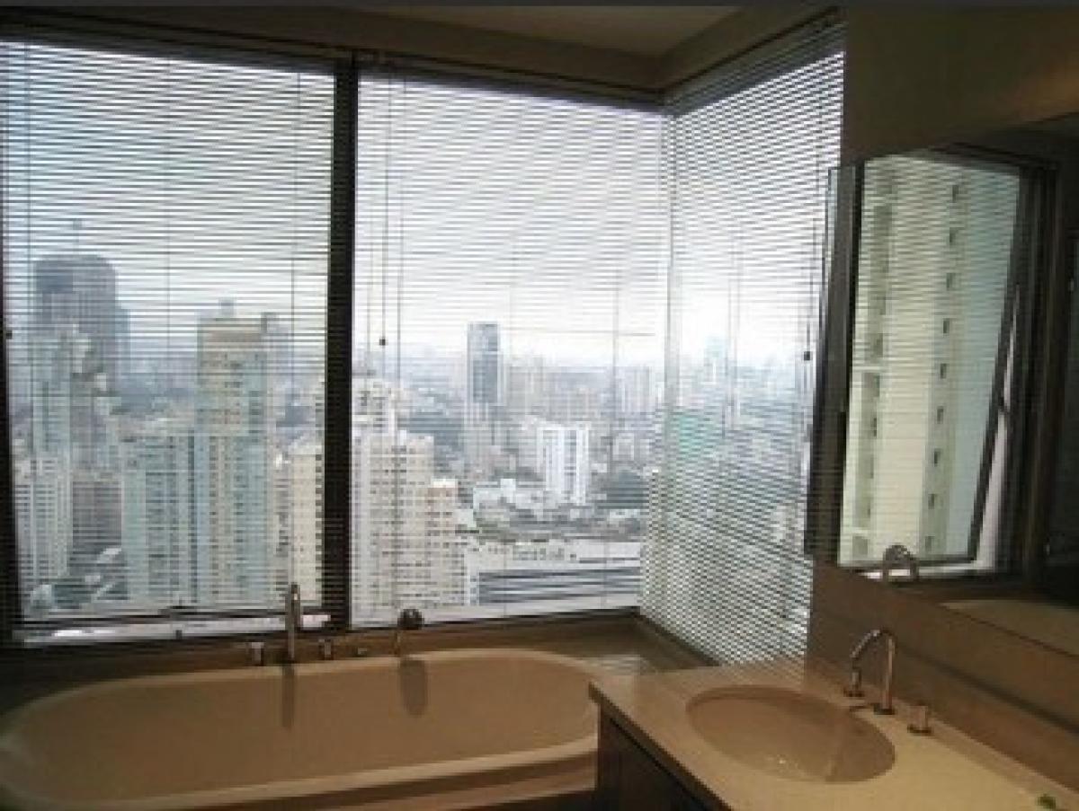 For RentCondoSukhumvit, Asoke, Thonglor : For Rent: The Emporio Place 2Bed3bath 105sqm high floor30++ 75k🔥