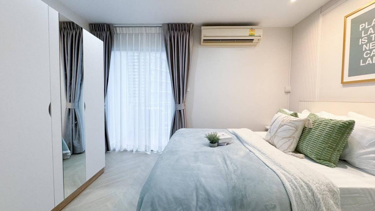 For SaleCondoBangna, Bearing, Lasalle : Promotion as you like 🥰❤️ Would like a condo near BTS, only 5,000 installments! Regent Home 7, Bang Na - Santornthawut 2, which makes life extremely easy!