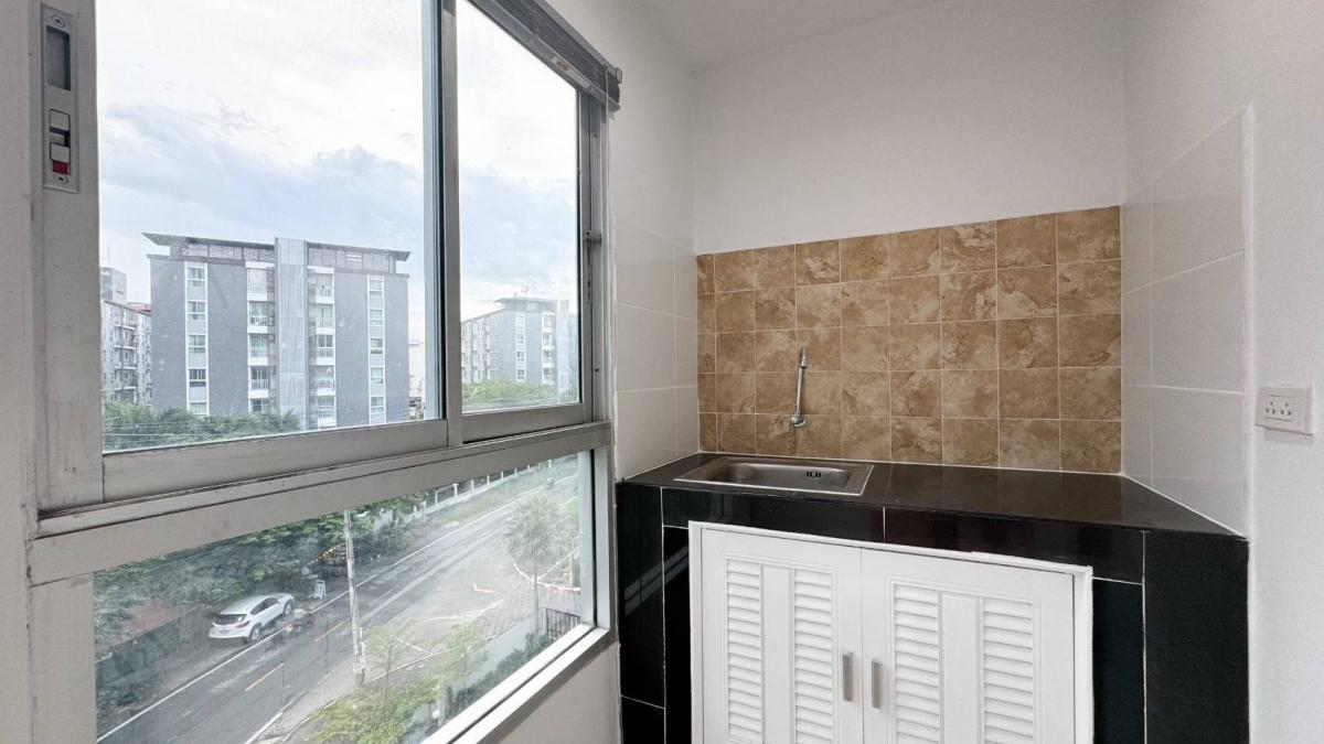 For SaleCondoBangna, Bearing, Lasalle : Promotion as you like 🥰❤️ Would like a condo near BTS, only 5,000 installments! Regent Home 7, Bang Na - Santornthawut 2, which makes life extremely easy!