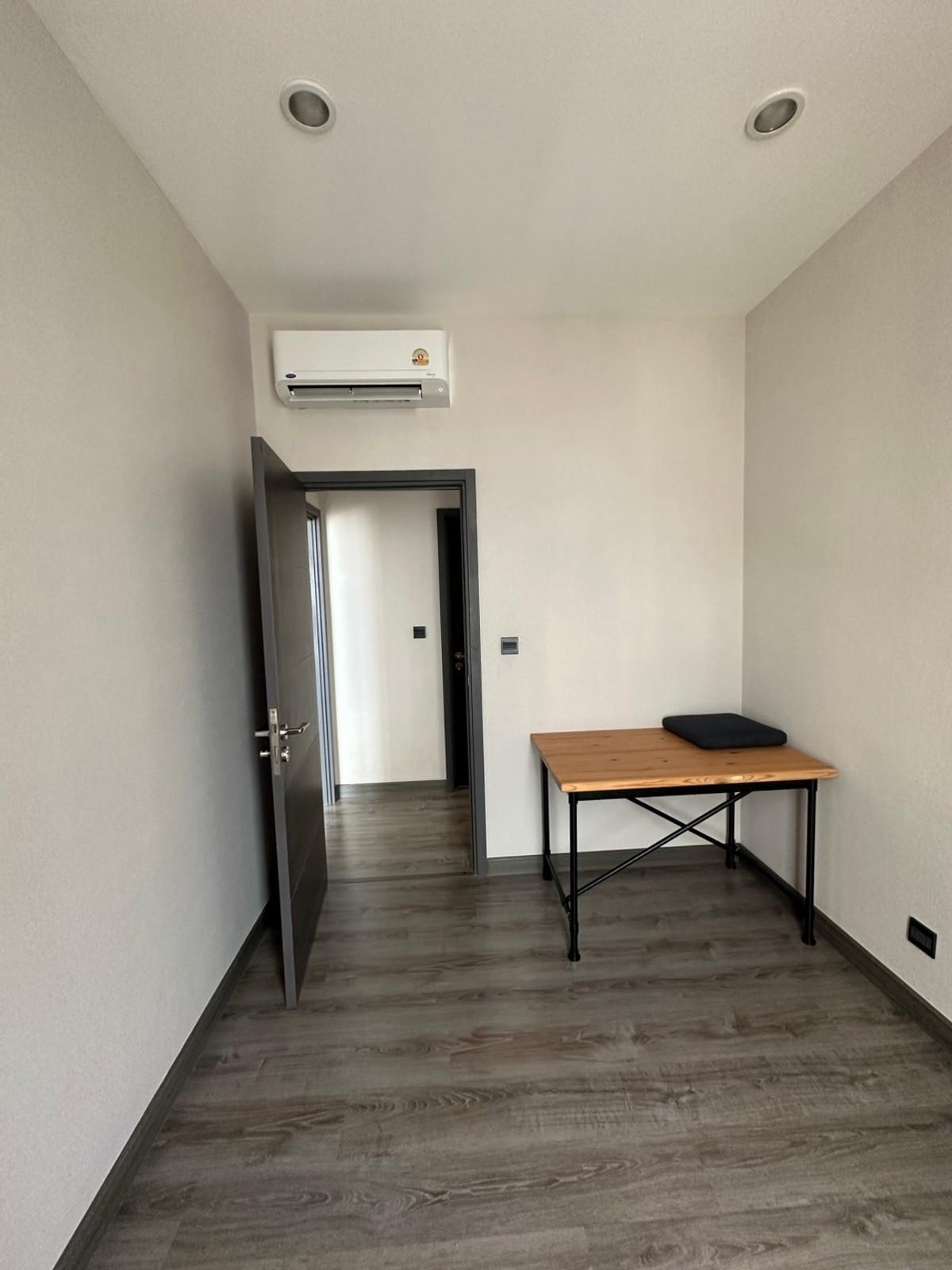 ให้เช่าคอนโดปิ่นเกล้า จรัญสนิทวงศ์ : 🚆mrt สิรินธร 300m 🚆🔥ให้เช่า เออร์บาโน่ ราชวิถี🔥2ห้องนอน 1ห้องน้ำ🔥