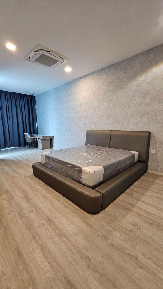 For RentHousePattanakan, Srinakarin : Vive krungthep kreetha for rent